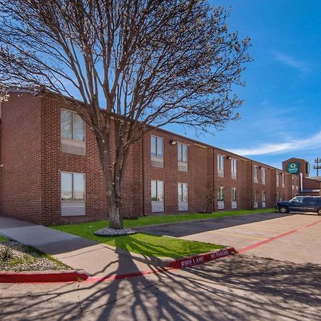 Quality Inn & Suites Richardson-Dallas Exterior photo