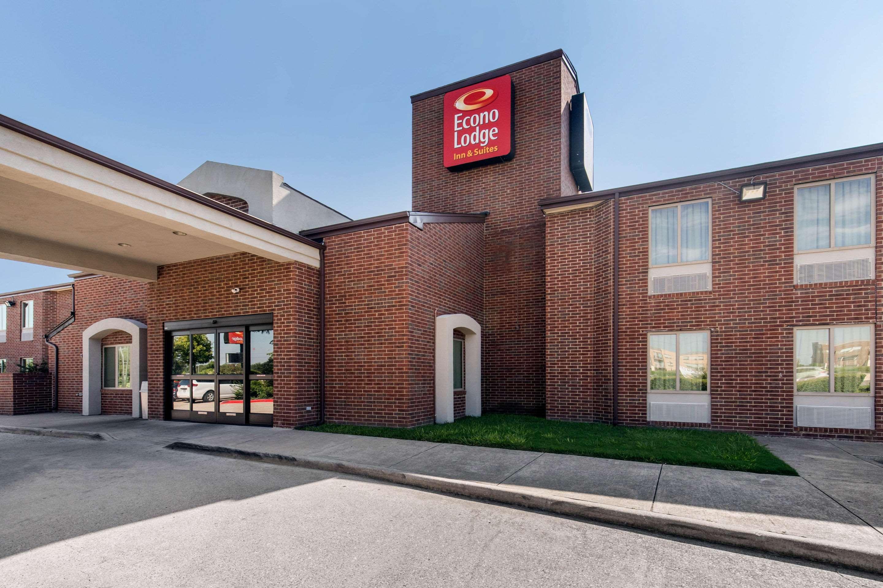 Quality Inn & Suites Richardson-Dallas Exterior photo