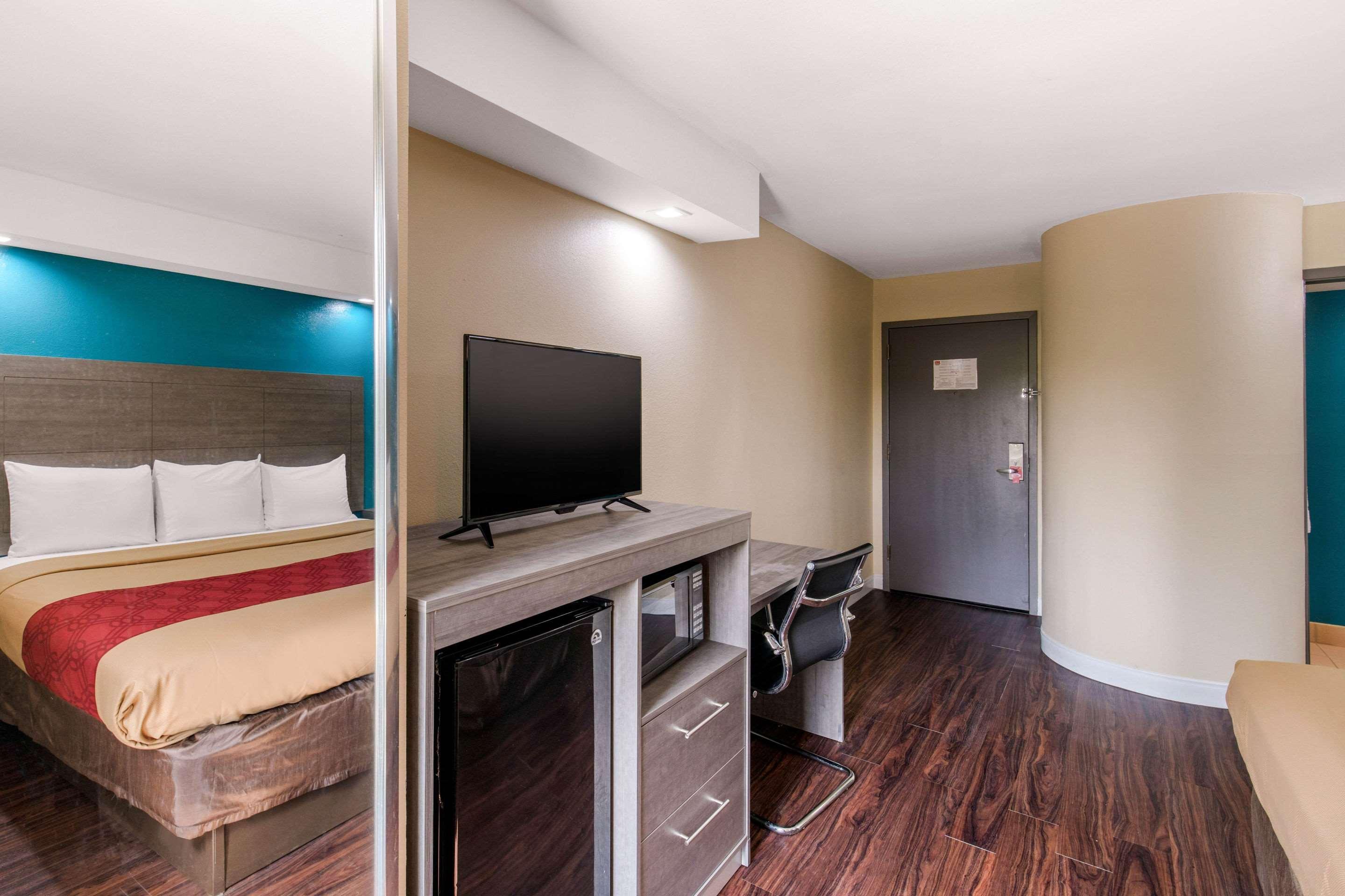 Quality Inn & Suites Richardson-Dallas Exterior photo