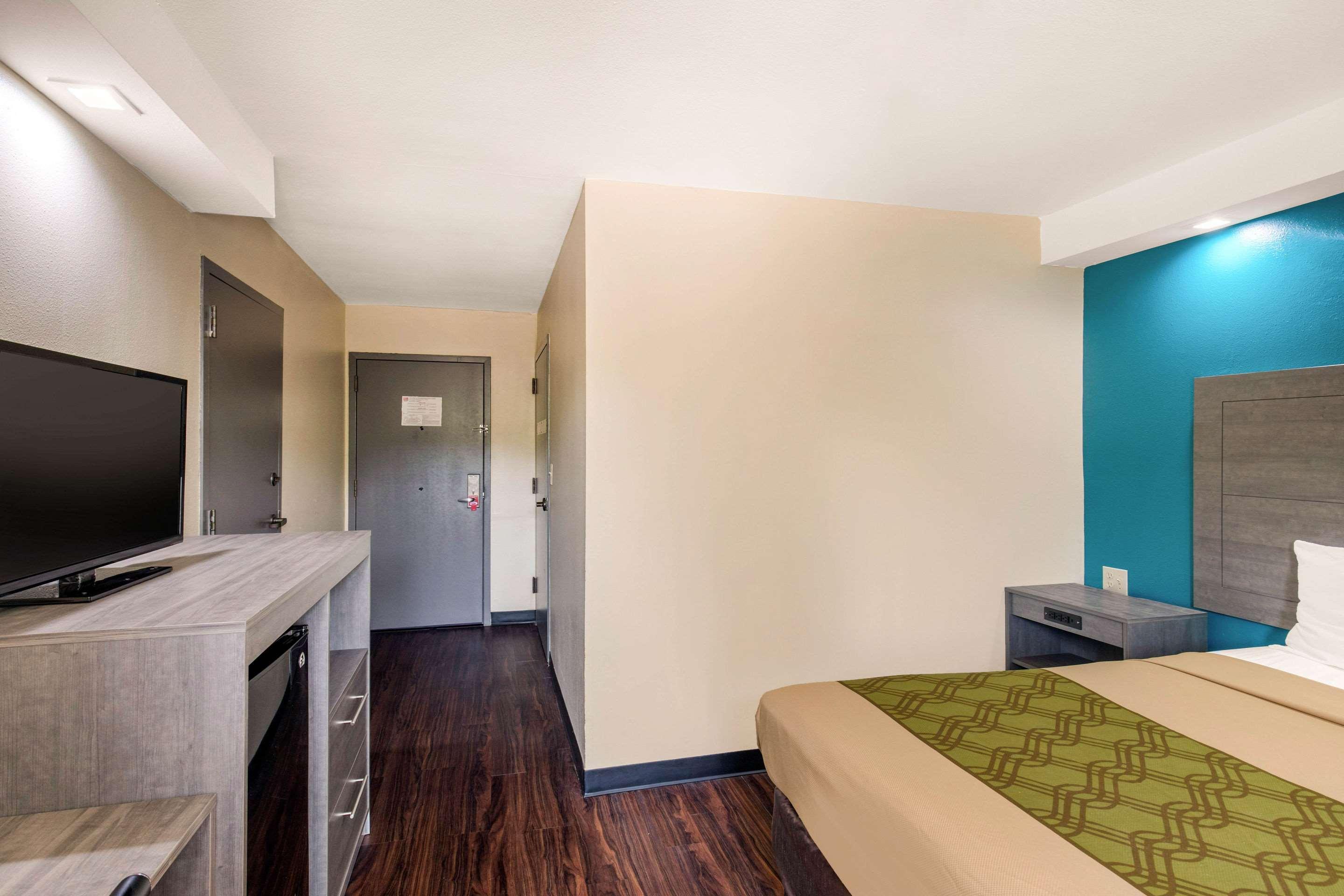 Quality Inn & Suites Richardson-Dallas Exterior photo