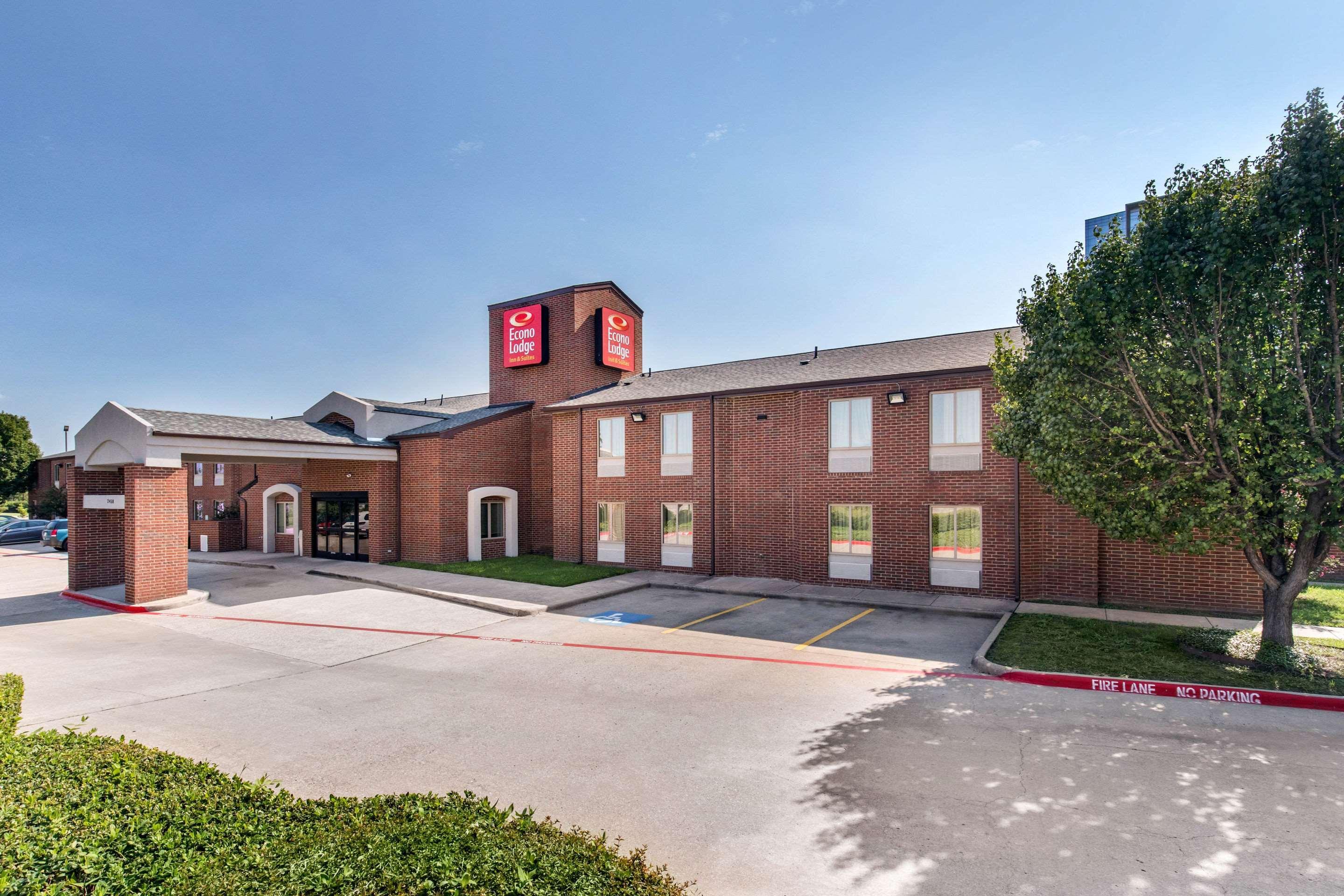 Quality Inn & Suites Richardson-Dallas Exterior photo
