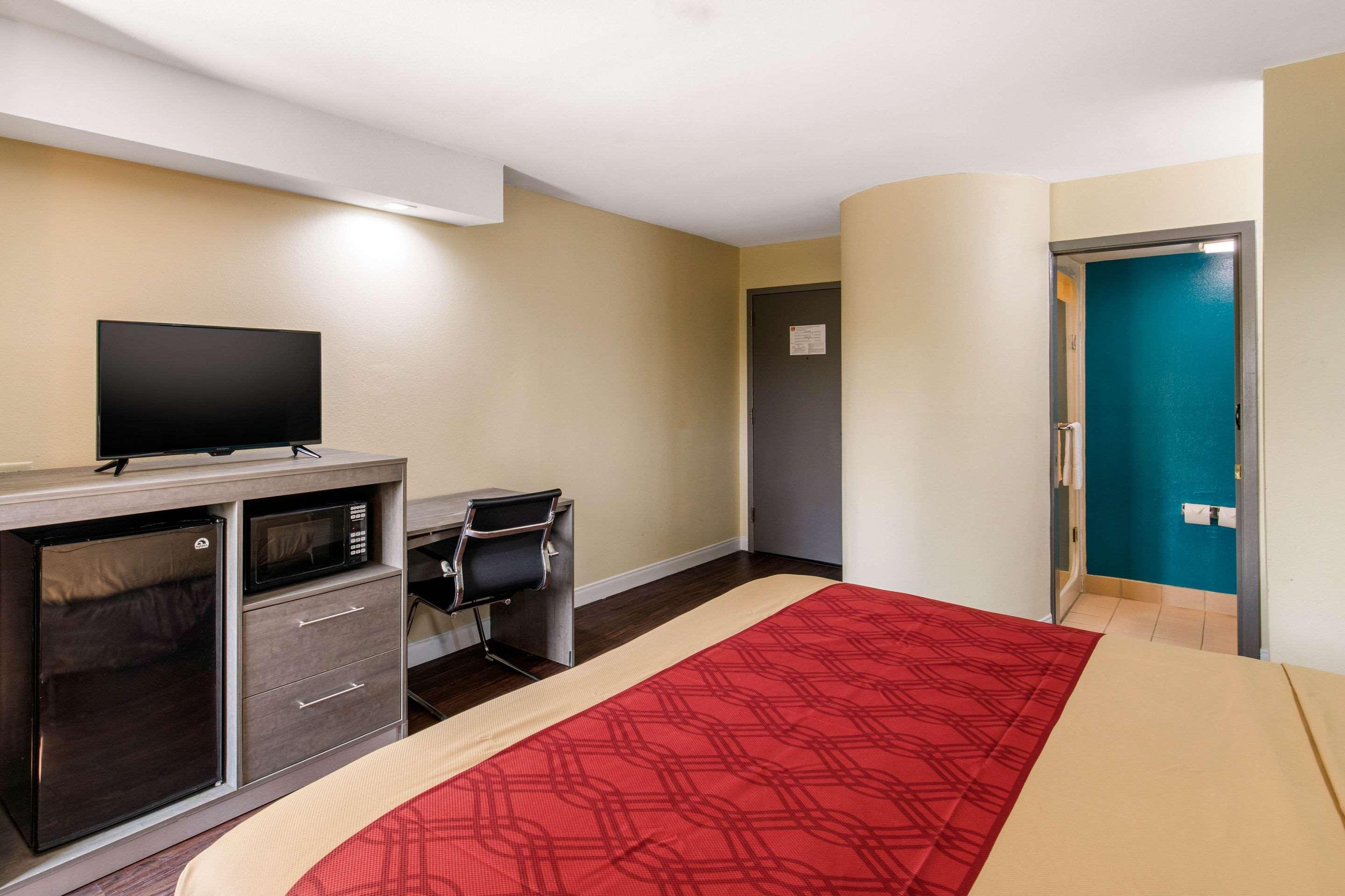 Quality Inn & Suites Richardson-Dallas Exterior photo